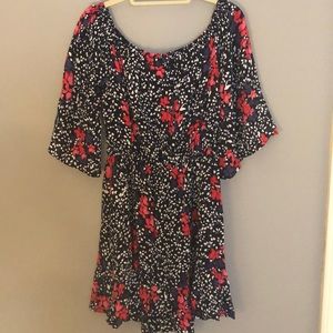Off the shoulder Gap navy/black dress -size M